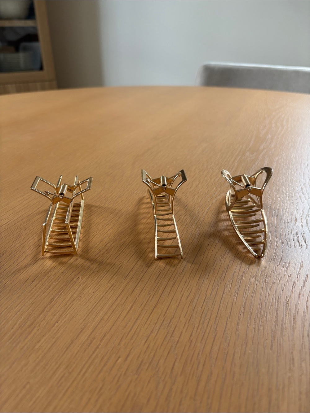 Clip Set - 8 Pieces - Picture 6 of 7